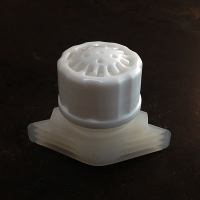 kundenspezifische Plastiktüllen-Kappe der flaschen-150C für frische Milch/Jogurt, kundengebundener Entwurf