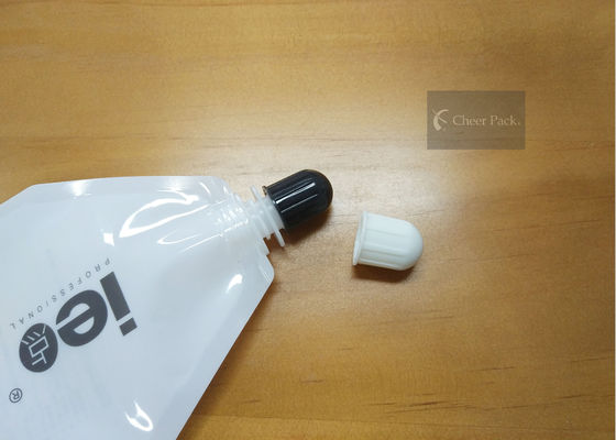 Ein 12 Millimeter-Durchmesser gießen Plastik-PET Material der Tüllen-Kappen-100%