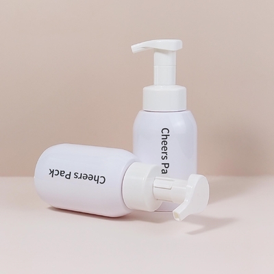 Großhandel 200 ml 300 ml 400 ml 500 ml Kosmetische PET Schaumreiniger Gesichtspulverpumpe Seifeflasche