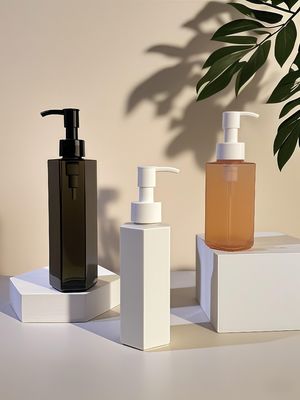 Sechseckige, gerade PET-Kunststoffflasche mit Presspumpverschluss für kosmetische Lotion oder Shampoo in 120 ml, 150 ml und 200 ml Fassungsvermögen
