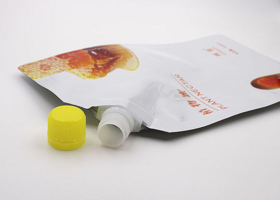 Glänzender Oberflächendüsen-Tüllen-flüssiger Beutel-Verpackentaschen im Nahrung- für Haustierematerial