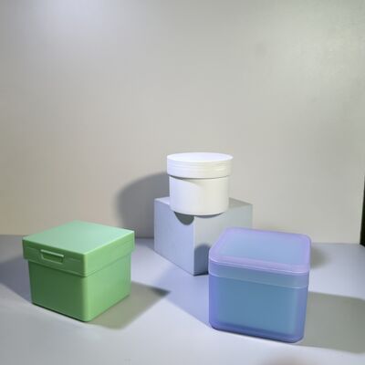 100 Blatt Hautpflege Baumwolle Liner Großbestellung Plastikgefäße mit abnehmbaren PP Liner Lebensmittelqualität für Kosmetikmarken/OEM