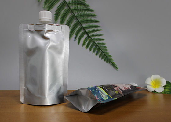 Kundenspezifischer Griff lamellierte Doypack-Verpackungs-Taschen mit Tülle für flüssigen Saft